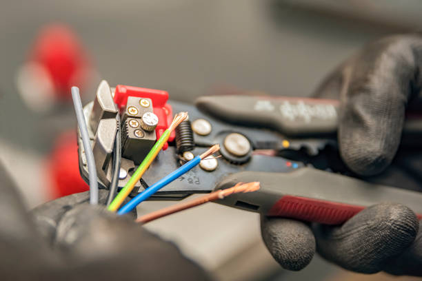 Best Local Electrician Companies  in Marks, MS
